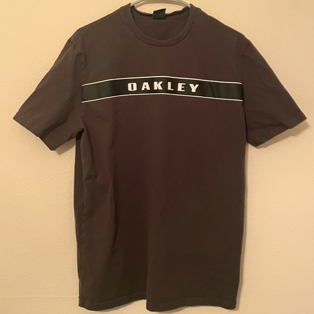 MENS OAKLEY T-SHIRT
